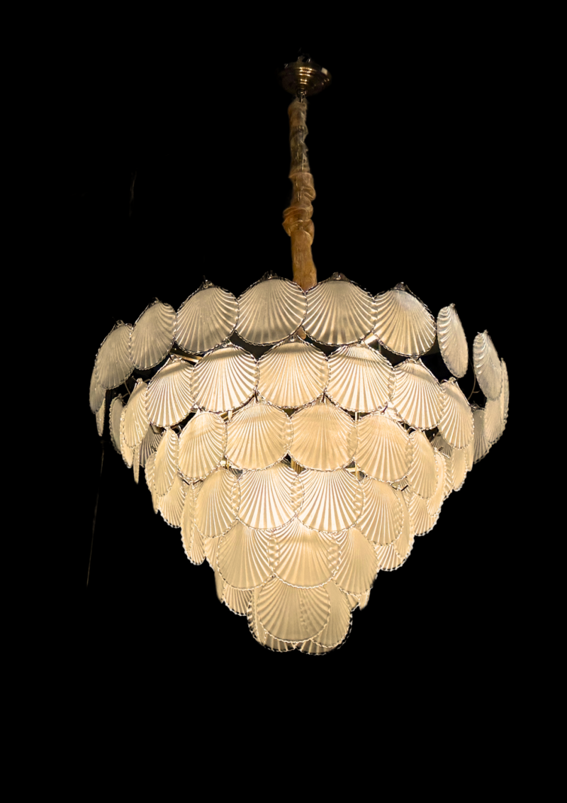 Solange Shell Lysekrone 60 og 80 cm 1