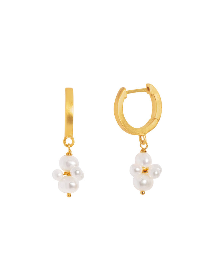 Pearl Cluster Hoop Gold 1
