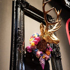 Hjortehode veggdekor i gull/sølv 1