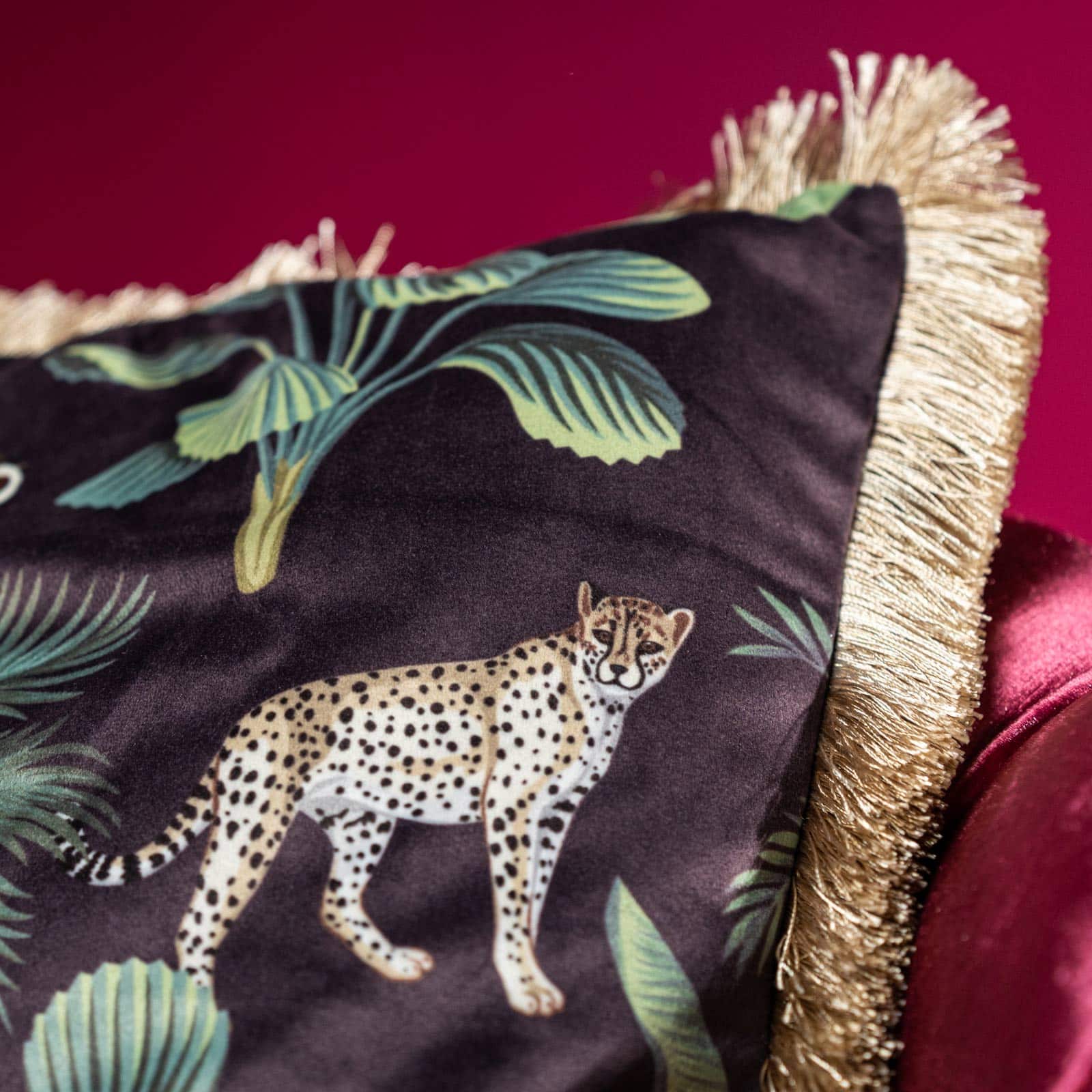 Jungel pyntepute med frynser 2