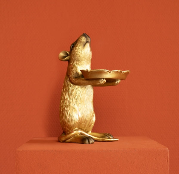 Rudi The Rat w. Plate Gold 2