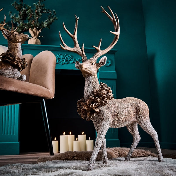 Stående Hjort Dekorasjon 2