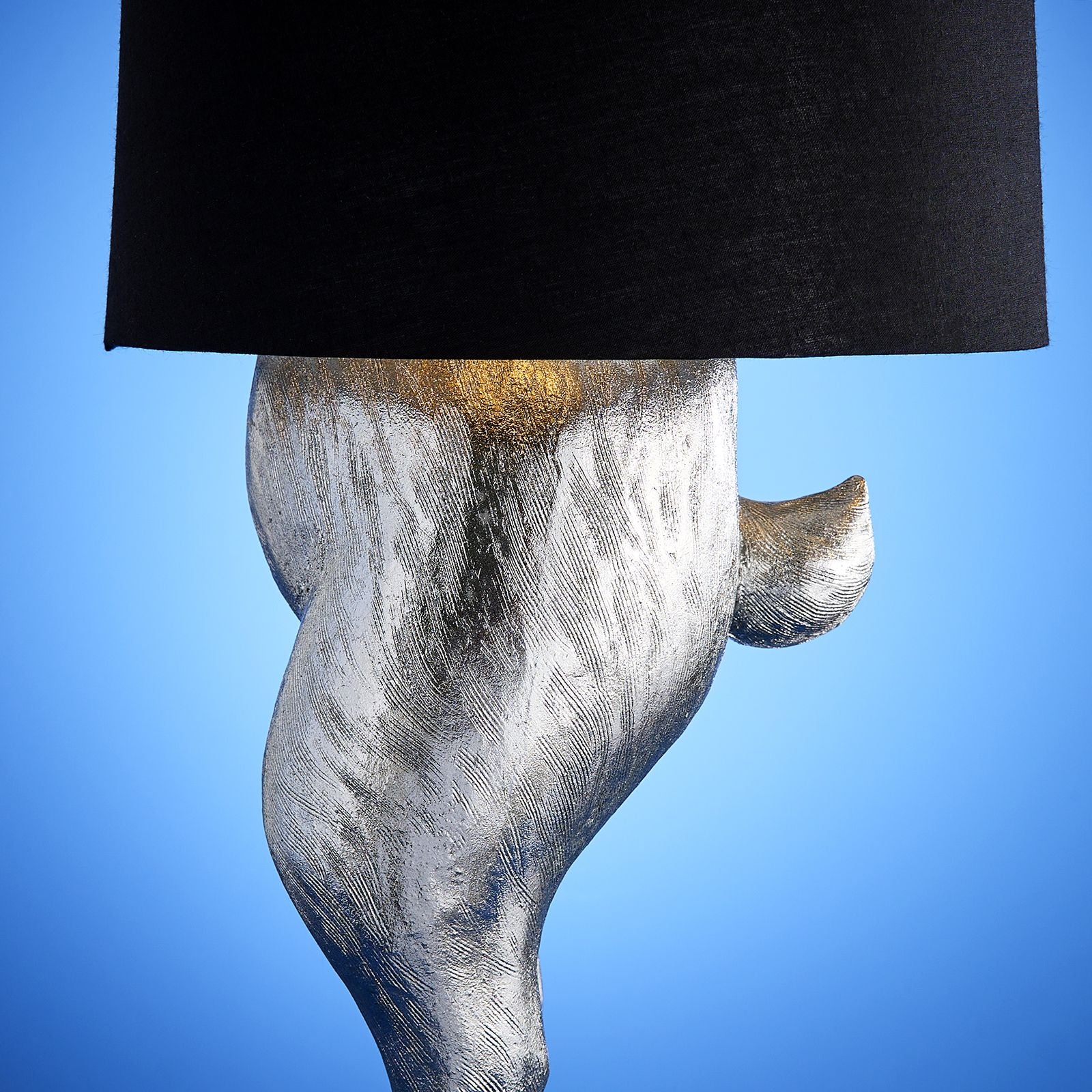 Hiding Bunny bordlampe i sølv 2