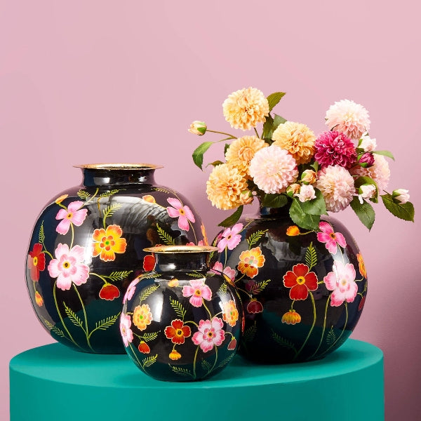 Lorea vase i metall 1