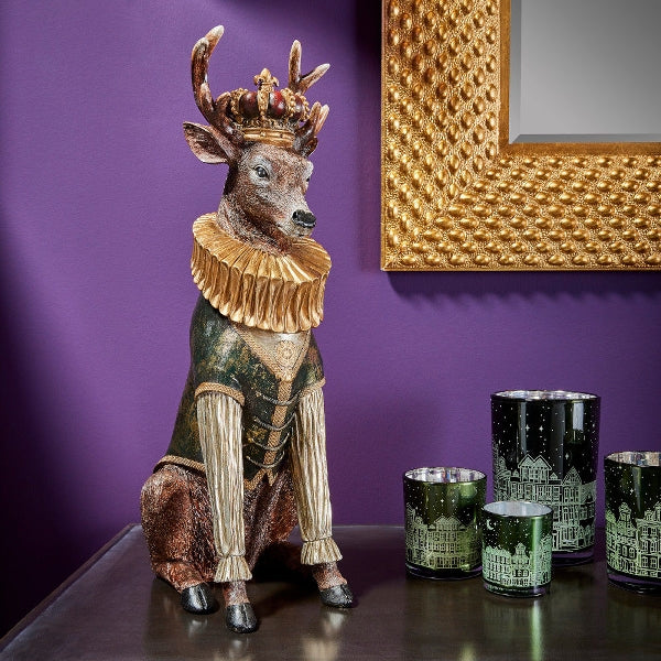 Greve hjort med krone 1