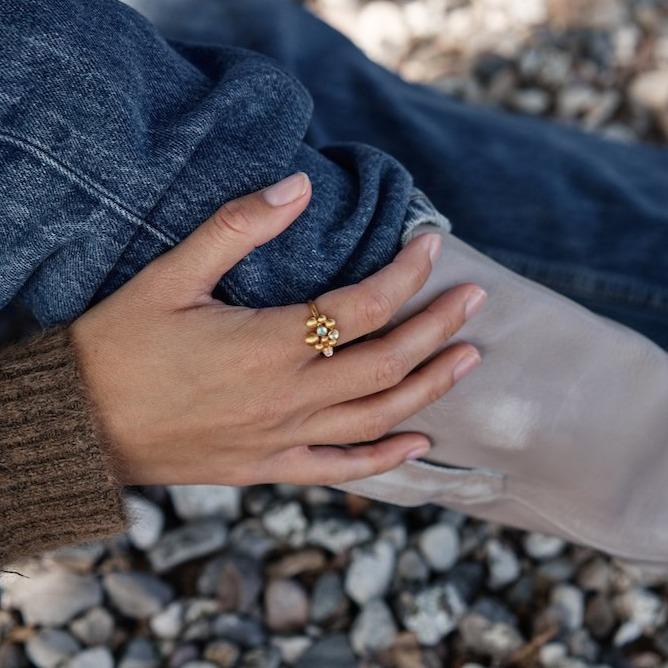 Pebbles ring colors 3