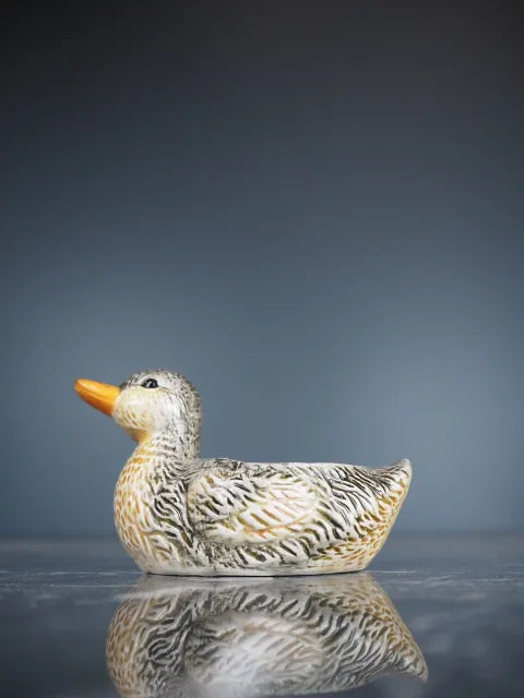 Dorothy Duck egg holder 3