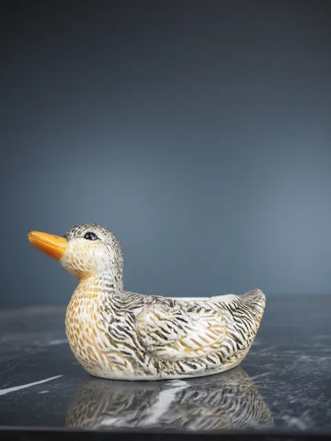 Dorothy Duck egg holder 2