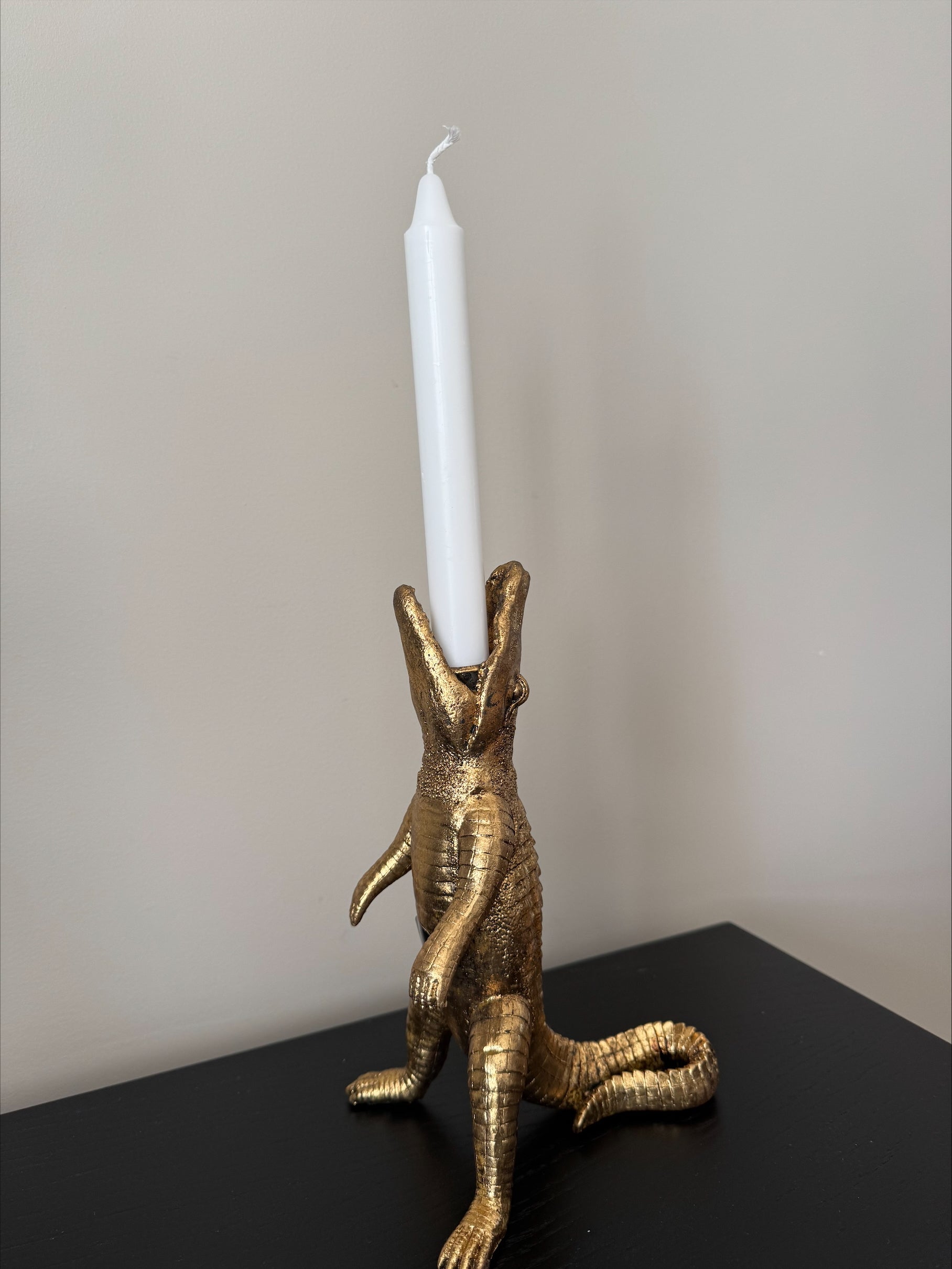 Kokodillen Clint lysestake 5