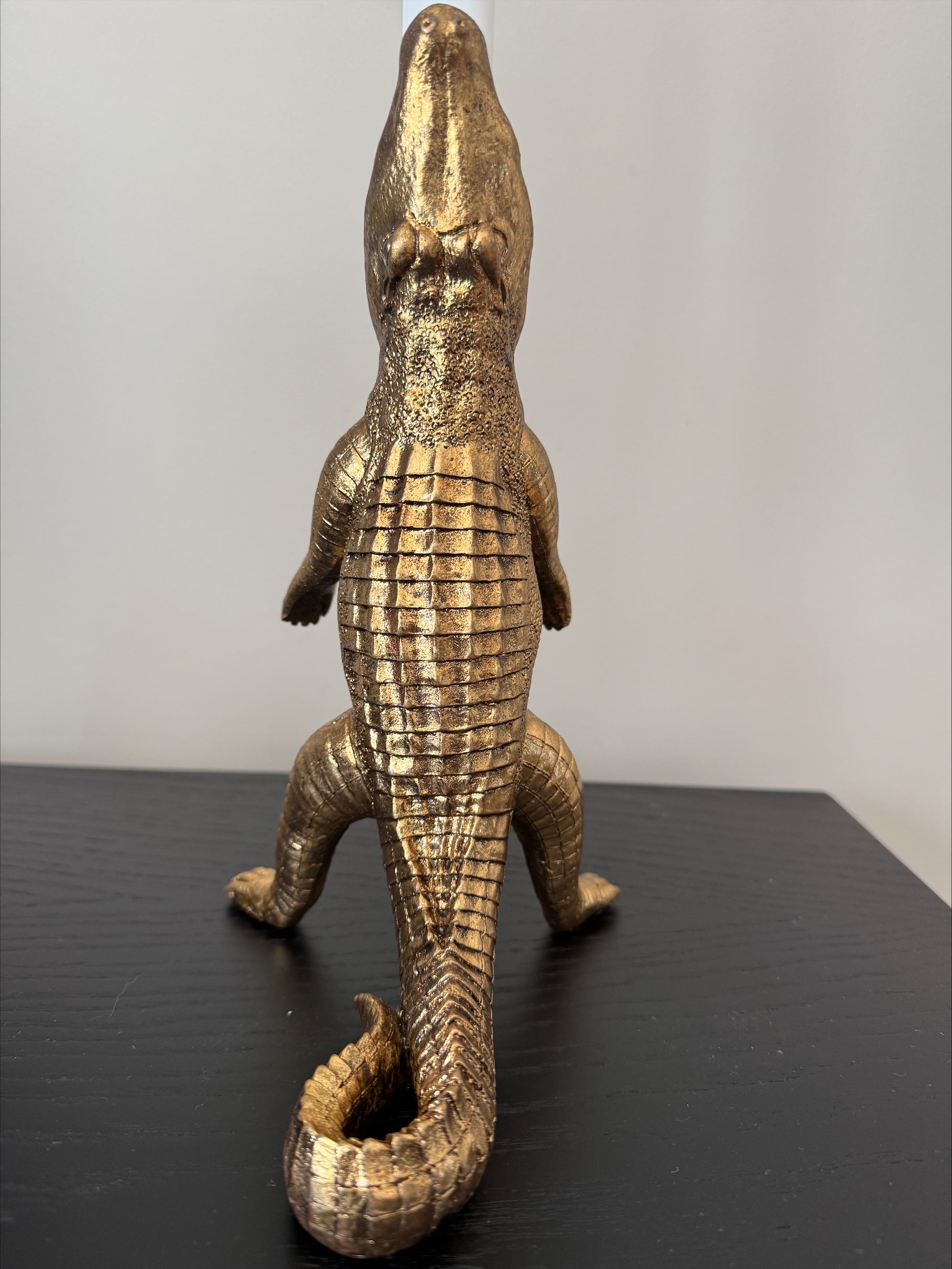 Kokodillen Clint lysestake 2