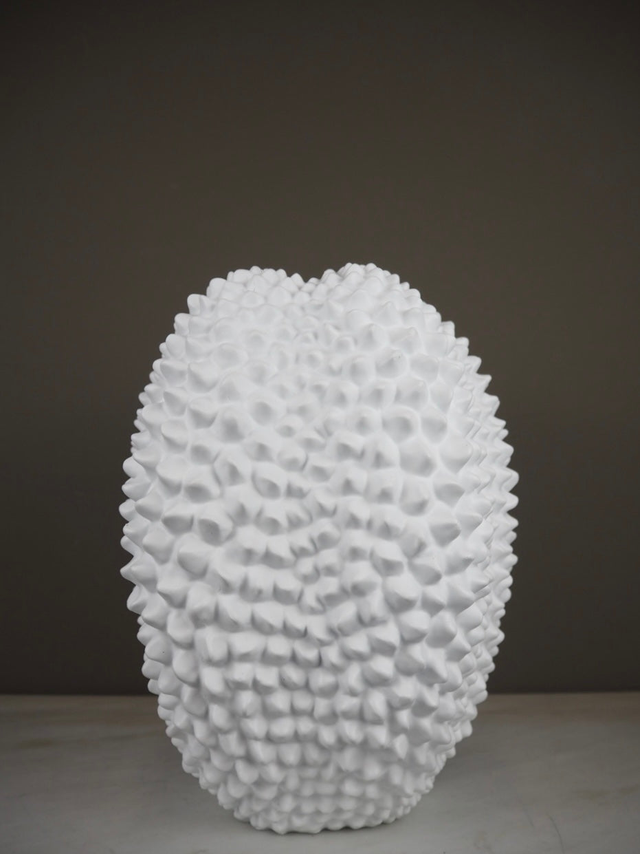 Vase hvit Seklet 4