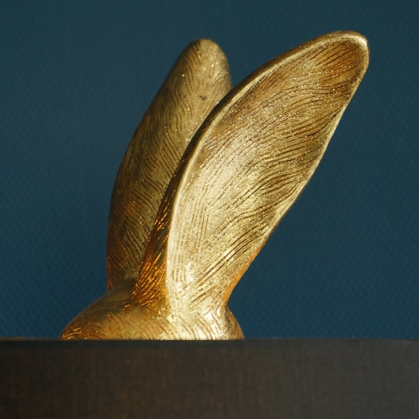 Hiding Rabbit gulvlampe i gull 3