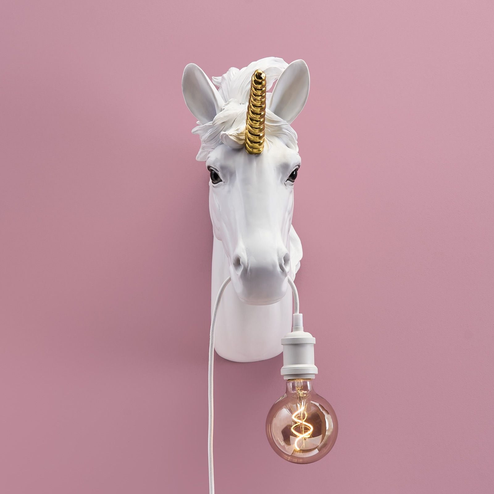 Enhjørningen Hugh vegglampe 2
