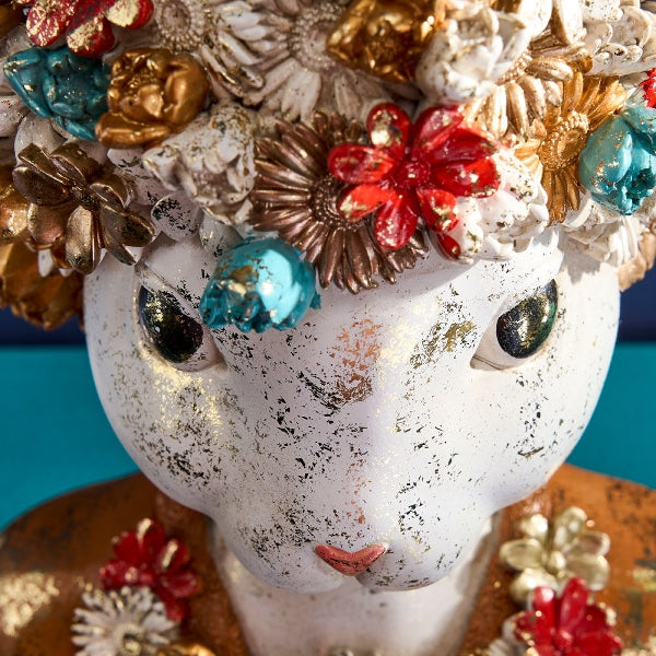 Bunny bust Wanda w. bird 2