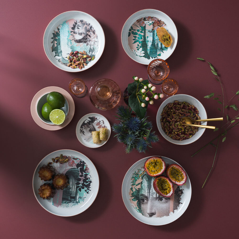 Qing vase - Stablebar sett av tallerkener  4