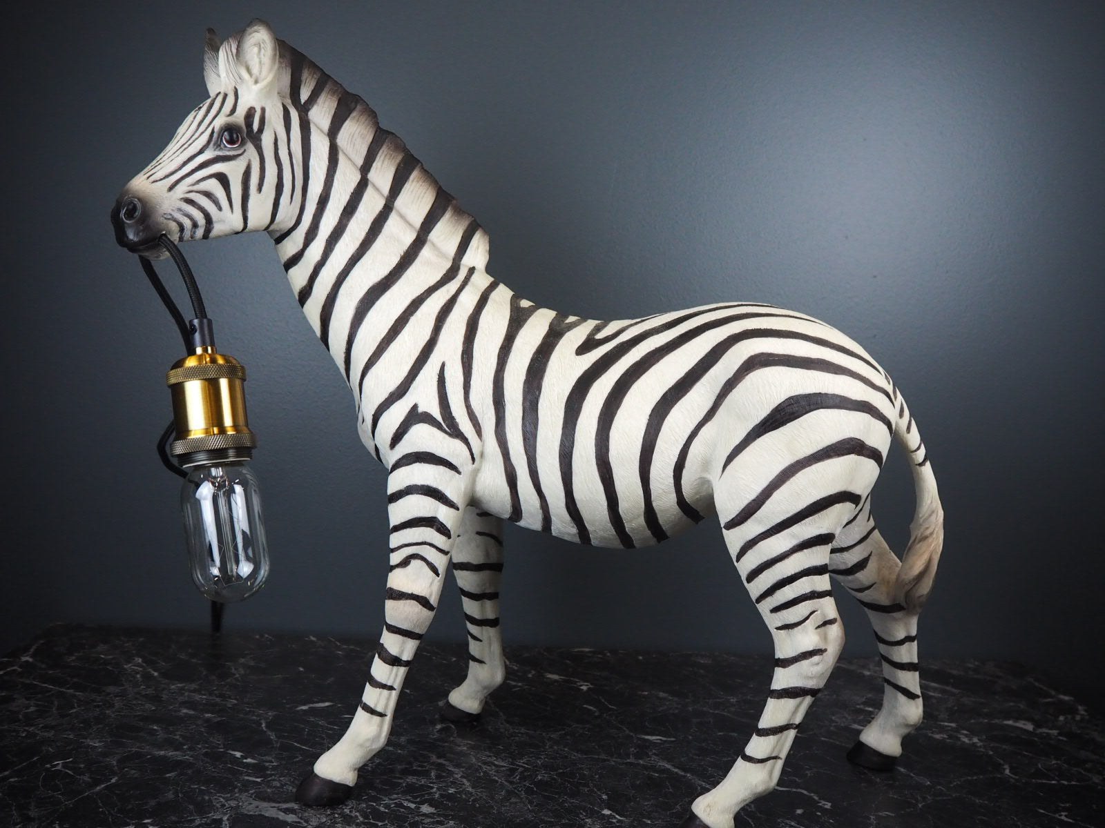 Zebra bordlampe 1
